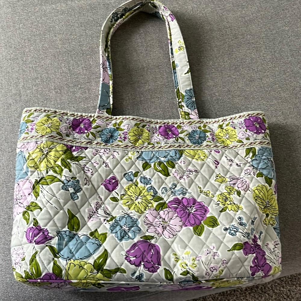 Vera Bradley tote